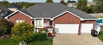 Roofing contractor Roofing Service Company in Omaha in NE